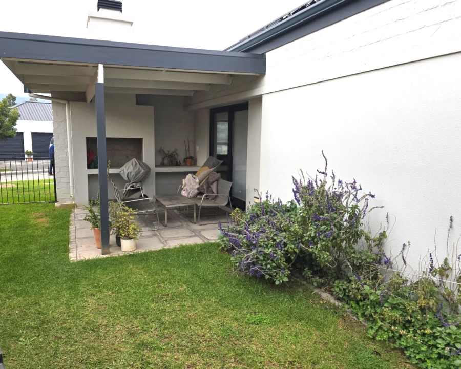 To Let 2 Bedroom Property for Rent in Paarl North Western Cape